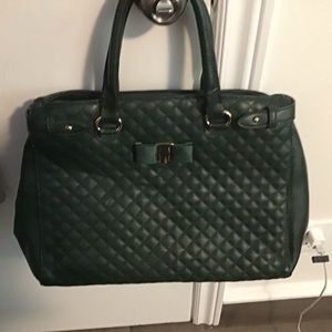 Beautiful green bag, rarely was use